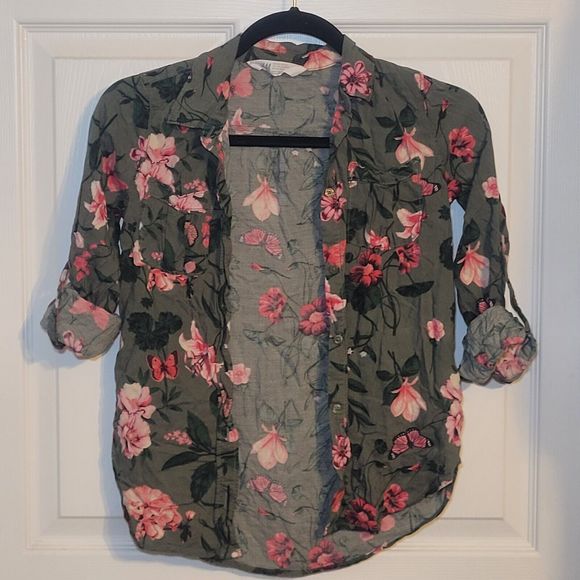 H&M Other - H&M Floral Button Down Shirt Tropical Flowers Roll Tab Sleeves‎ 9-10 Y